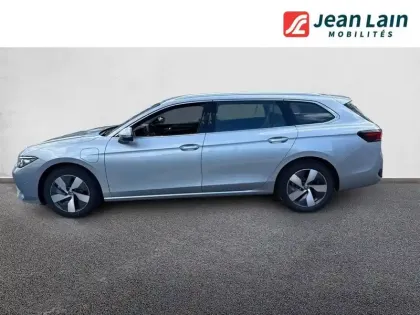 Photo 25 Volkswagen Passat  1.5 eHybrid 204 DSG6