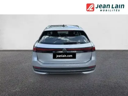 Photo 23 Volkswagen Passat  1.5 eHybrid 204 DSG6