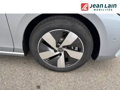 Photo 26 Volkswagen Passat  1.5 eHybrid 204 DSG6