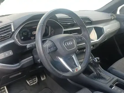 Photo 52 Audi Q3  Sportback 45 TFSIe 245 ch S tronic 6