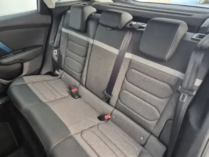 Photo 9 Citroën C4 e- 136 ch Automatique