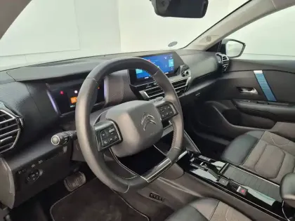 Photo 11 Citroën C4 e- 136 ch Automatique