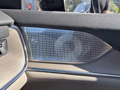 Photo 12 Volvo Ex90  Twin Performance AWD 517 ch 1EDT