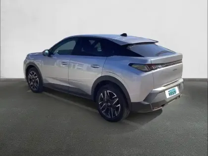 Photo 30 Peugeot 3008  Hybrid 145 e-DCS6