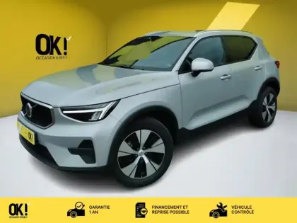 Photo Volvo Xc40 Momentum 2wd 2.0 163 Ch 7 177 H Apple Carplay Coff