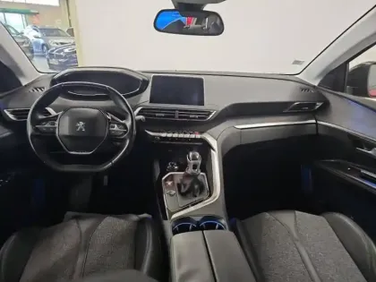 Photo 12 Peugeot 3008  1.2 PureTech 130ch Allure S&S