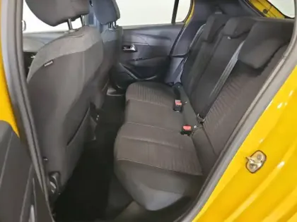 Photo 11 Peugeot 208  e- 136ch Style