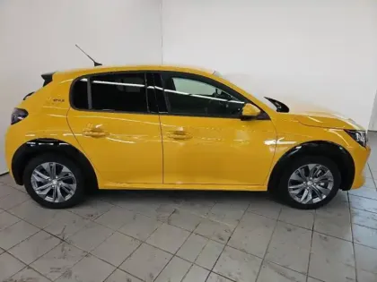 Photo 3 Peugeot 208  e- 136ch Style