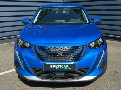 Photo 3 Peugeot 2008  e- 136ch Active Pack