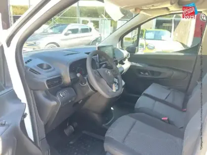 Photo 14 Opel Combo Cargo  M 800kg Electrique 136ch Batterie 54 kWh