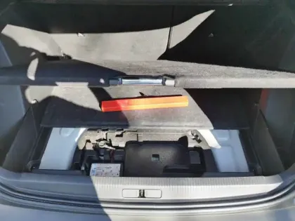 Photo 5 Peugeot 2008  Electrique 136 ch