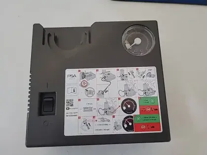 Photo 37 Peugeot 208  PureTech 100 S&S BVM6