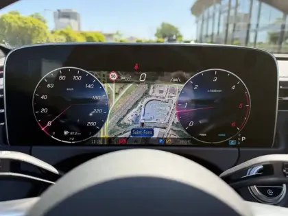 Photo 33 Mercedes Classe E  220 d 9G-Tronic