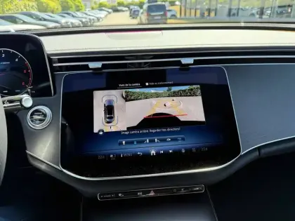 Photo 35 Mercedes Classe E  220 d 9G-Tronic