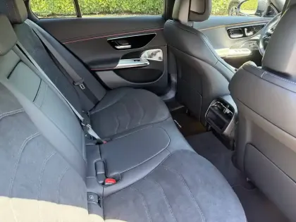 Photo 29 Mercedes Classe E  220 d 9G-Tronic