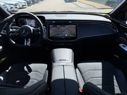 Photo 30 Mercedes Classe E  220 d 9G-Tronic