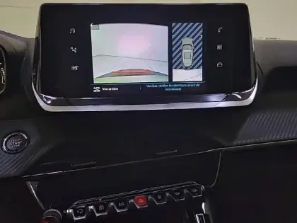 Photo 19 Peugeot 2008  Electrique 136 ch