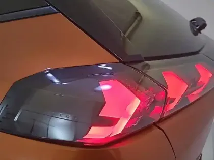 Photo 36 Peugeot 2008  Electrique 136 ch