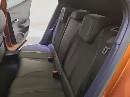 Photo 11 Peugeot 2008  Electrique 136 ch