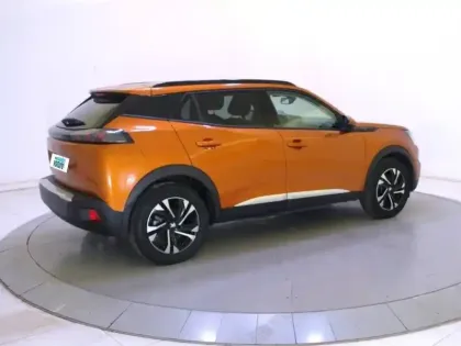 Photo 24 Peugeot 2008  Electrique 136 ch