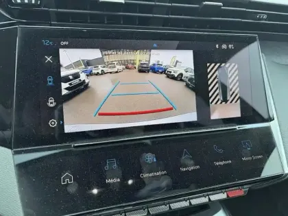 Photo 25 Peugeot 308  SW PHEV 180 e-EAT8 Allure Pack