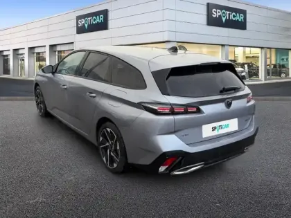 Photo 29 Peugeot 308  SW PHEV 180 e-EAT8 Allure Pack