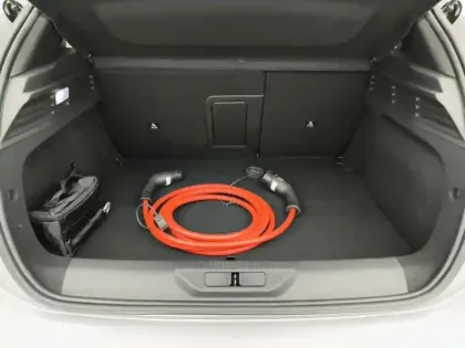 Photo 7 Peugeot 308  PHEV 180 e-EAT8 Allure Pack