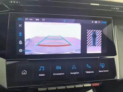 Photo 25 Peugeot 308  PHEV 180 e-EAT8 Allure Pack