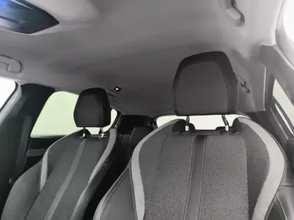 Photo 24 Peugeot 308  PHEV 180 e-EAT8 Allure Pack