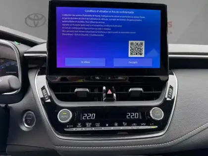 Photo 16 Toyota Corolla Hybride 1.8L 140h Dynamic