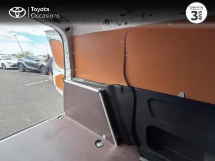 Photo 6 Toyota Proace  CITY Medium 130 D-4D Start BVA MC24