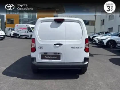 Photo 3 Toyota Proace  CITY Medium 130 D-4D Start BVA MC24
