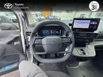 Photo 8 Toyota Proace  CITY Medium 130 D-4D Start BVA MC24