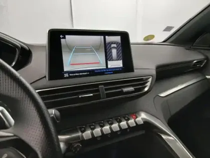 Photo 19 Peugeot 5008 BlueHDi 130ch S&S EAT8 GT Line