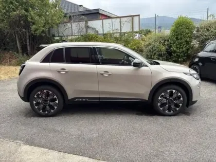 Photo 3 Fiat 600  1.2 Hybrid 100ch La Prima DCT6