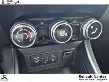 Photo 41 Renault Zoé Zoe Life charge normale R110