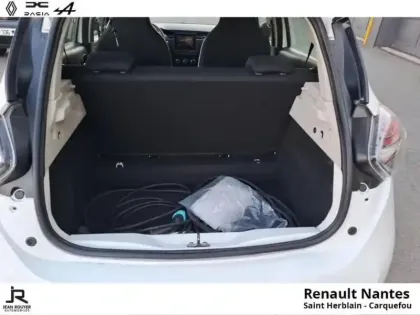 Photo 29 Renault Zoé Zoe Life charge normale R110
