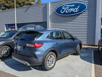 Photo 15 Ford Kuga  2.5 Duratec 190ch FHEV E85 Titanium BVA