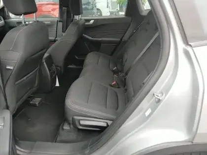 Photo 9 Ford Kuga  2.5 Duratec 190ch FHEV E85 Titanium BVA