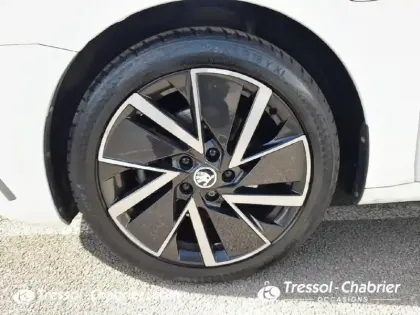 Photo 14 Skoda Octavia  1.4 TSI PHEV iV 204 ch DSG6e Style