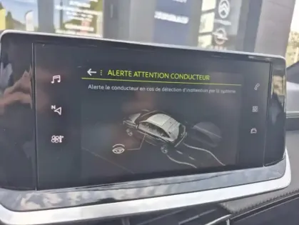 Photo 31 Peugeot 208 II PureTech 100 S&amp;S GT