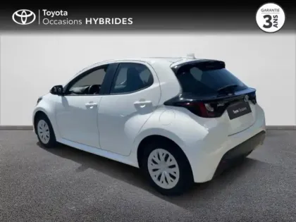 Photo 17 Toyota Yaris Gén. IV Ph1 NG Dynamic 5