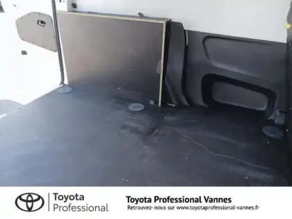 Photo 10 Toyota Proace  CITY Medium 100 D-4D Business RC23