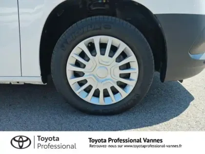 Photo 14 Toyota Proace  CITY Medium 100 D-4D Business RC23