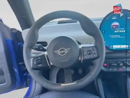 Photo 26 Mini Cooper Gén. IV (/F66/J01) Ph1 Favoured 3