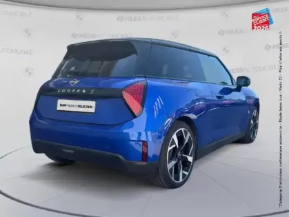 Photo 20 Mini Cooper Gén. IV (/F66/J01) Ph1 Favoured 3