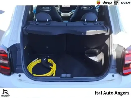 Photo 5 Abarth 500  e 155ch 42kWh Turismo 4cv (Coup de pouce déduit)