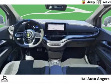 Photo 7 Abarth 500  e 155ch 42kWh Turismo 4cv (Coup de pouce déduit)