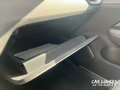 Photo 25 Volvo V60  B4 197 ch DCT7