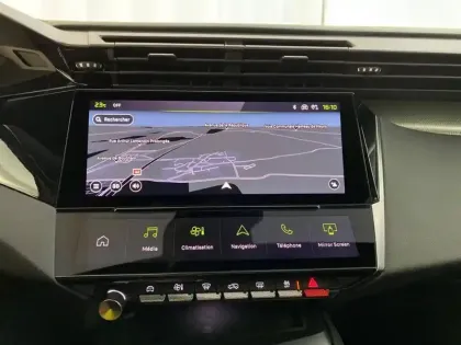 Photo 28 Peugeot 408  PureTech 130 ch S&S EAT8